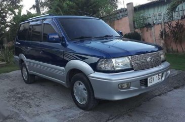 - Toyota Revo Sports Runner 2002 - Manual transmission