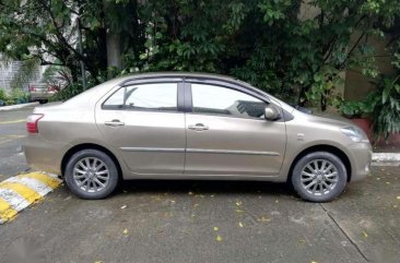 SELLING TOYOTA VIOS 13 G MATIC 2012