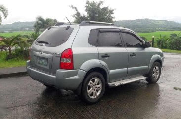 SELLING Hyundai Tucson diesel 2006