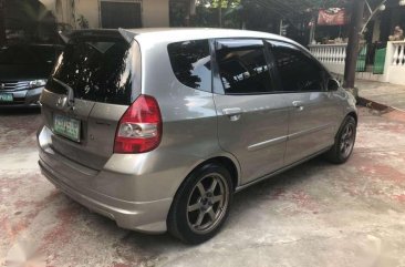 Honda Jazz 1.3 2004 model manual