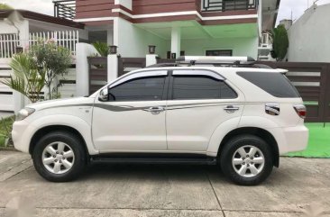 2011 Toyota Fortuner G FOR SALE