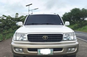 TOYOTA Land Cruiser VX100 Diesel AT FOR SALE