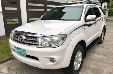 2011 Toyota Fortuner G FOR SALE