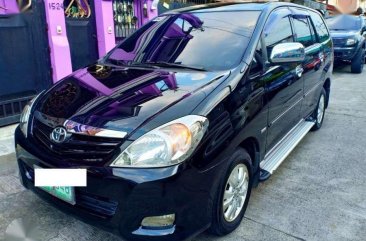 Toyota Innova G 2011 model Automatic All Power