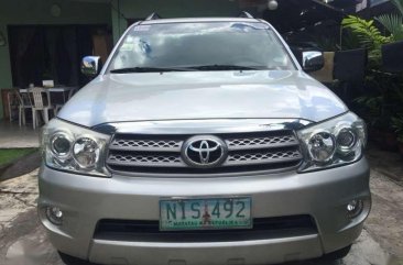 2010 TOYOTA Fortuner G automatic