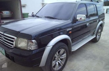 Ford Everest 2006 AT Black two tone