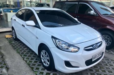2014 Hyundai Accent White For Sale 