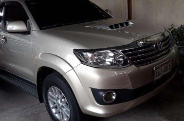 2014 Toyota Fortuner V AT Diesel FOR SALE