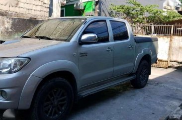 For sale Toyota Hilux 4x4 Model 2011