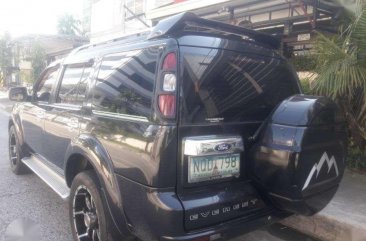 2010 FORD Everest 4x2 Matic Diesel