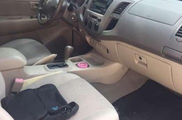 2005 TOYOTA Hilux 4x2 gas FOR SALE