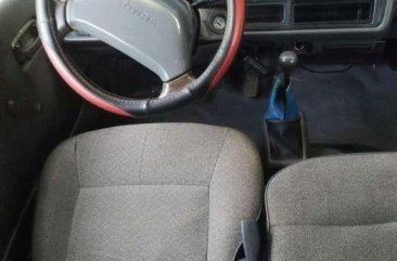 Toyota Hiace manual diesel local 94 model