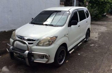 Toyota Avanza j 2010 model Complete papers