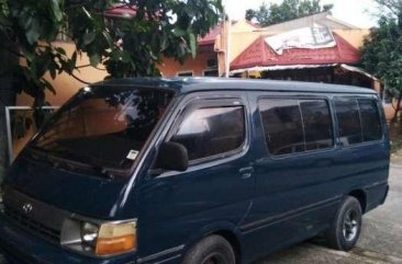 Toyota Hiace manual diesel local 94 model