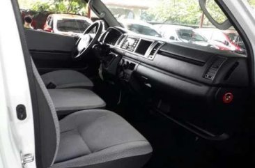 2018 Toyota GL Grandia 3.0 Manual transmission Well Maintained