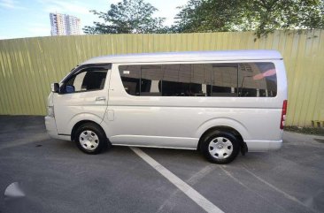 RUSH! TOYOTA HIACE GL 2011 DIESEL MT