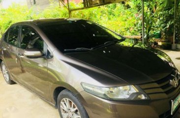 SELLING Honda City 2011