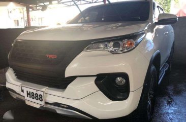 2018 Toyota Fortuner 2.4 G Automatic White TRD Kits