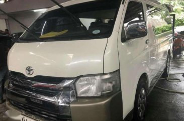 2015 Toyota Hiace GL Grandia Manual transmission