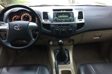 Toyota Hilux G M/T 2014 FOR SALE