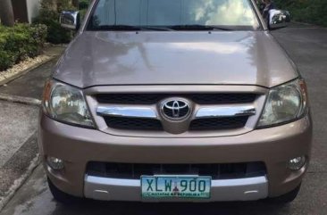 2005 TOYOTA Hilux 4x2 gas FOR SALE