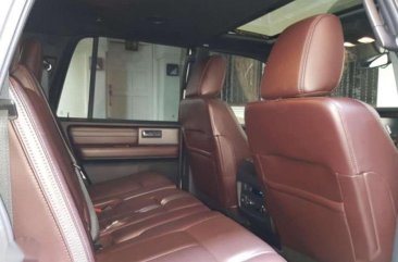 Ford Expedition Platinum 2015 V6 FOR SALE