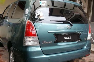 Toyota Innova 2.0E AT 2010 FOR SALE