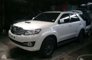 2016 Toyota Fortuner 2.5 V 4x2 Automatic Transmission