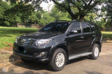 Toyota Fortuner G AT 2012 FOR SALE