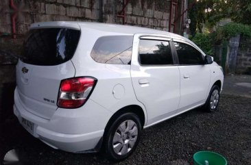 SELLING Chevrolet Spin diesel 2015