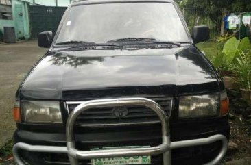 1999 model Toyota Revo gls FOR SALE