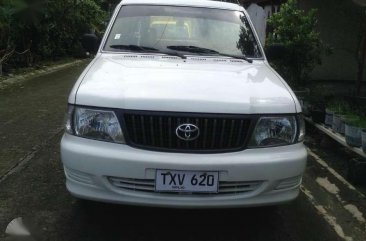 Toyota Revo DLX Diesel 2004 FOR SALE