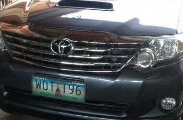 SELLING TOYOTA Fortuner 2013