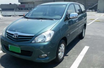 2011 Toyota Innova G Automatic FOR SALE