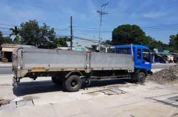 For sale Isuzu Forward dropside truck 22ft 2006