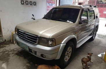 Ford Everest 4x2 2005 FOR SALE