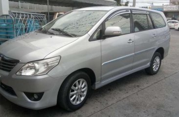 SELLING TOYOTA Innova g diesel 2012