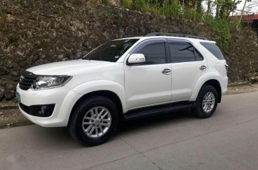 SELLING Toyota Fortuner 2012 diesel auto g