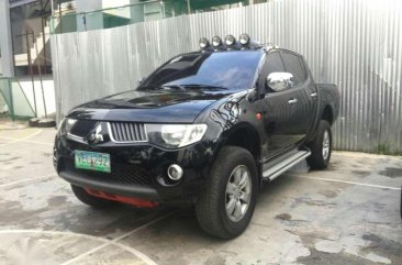 Mitsubishi Strada 2009 for sale