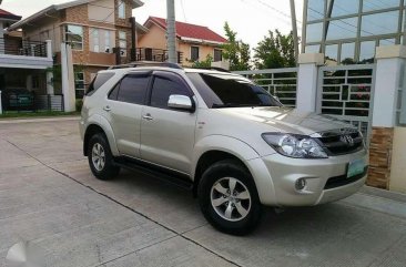 For Sale:Toyota Fortuner 2008 2.5G matic
