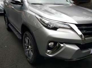 Toyota Fortuner 2016 2.4v diesel 4X2 automatic 