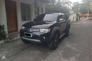 Mitsubishi Strada 2010 for sale