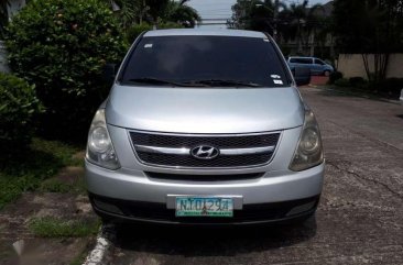 HYUNDAI Grand Starex gold FOR SALE