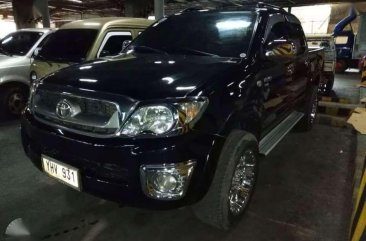 SELLING Toyota Hilux G 2010mdl manual pick up type