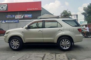 FOR SALE Toyota Fortuner G AT diesel d4d 2007