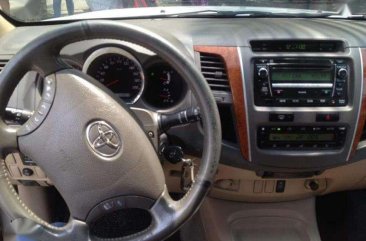 2011 Toyota Fortuner G FOR SALE