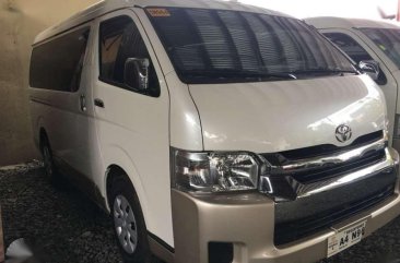 TOYOTA Hiace 3.0 Commuter 2018 Manual White