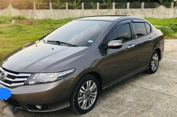 Honda City 2014 E (top of the line)