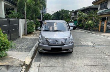 2016 Hyundai Starex Gold AT Diesel Top of the Line