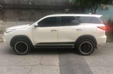 Toyota Fortuner V 2016 model Top of d line